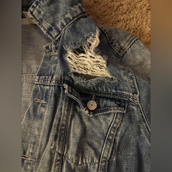 Distressed Denim Jacket - Picture 4 of 8